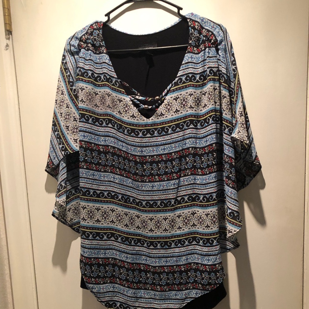 Women’s summer top